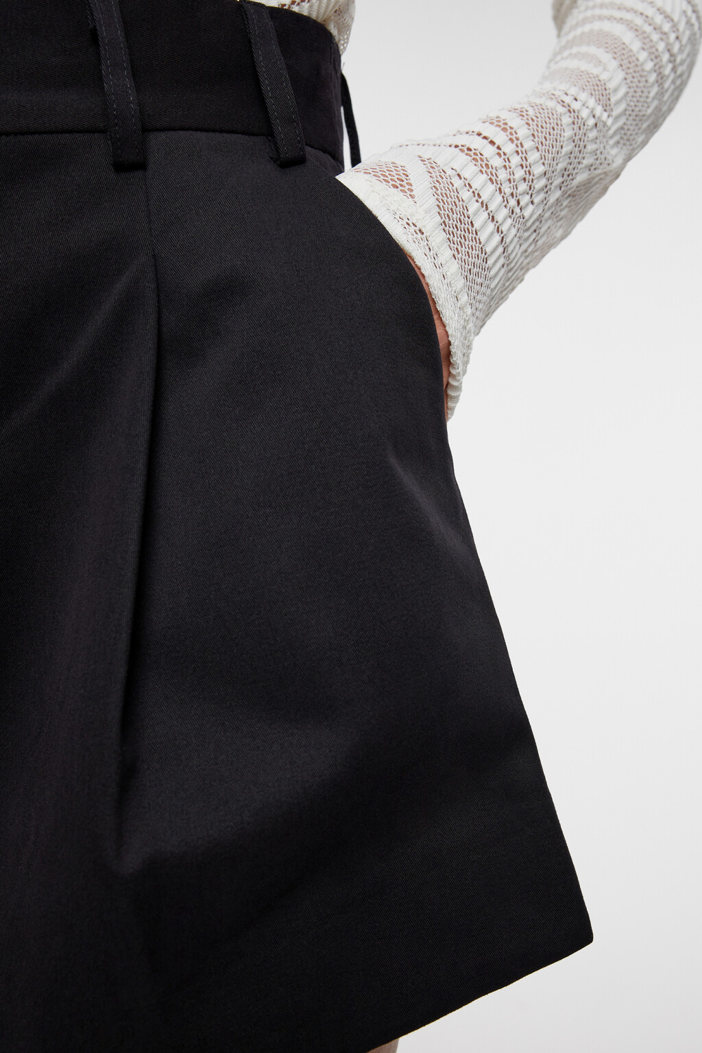 Шорты А-силуэта мини хлопковые с высокой посадкой - цвет черный - 12