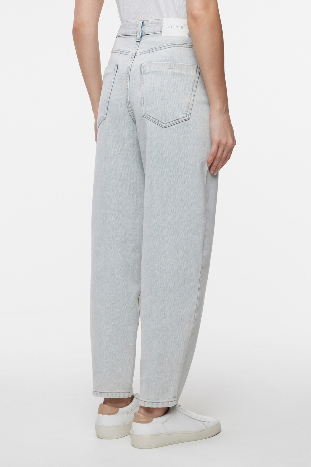 Джинсы-бананы широкие со средней посадкой - цвет голубой - 10