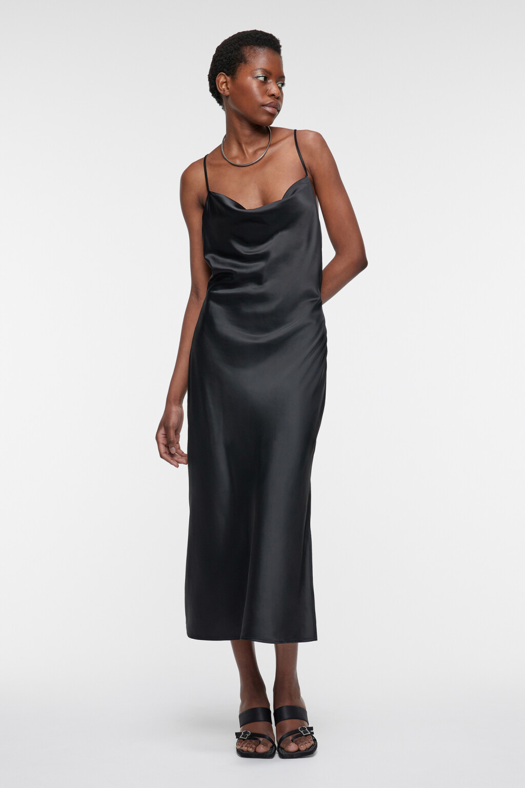 Платье-комбинация MAYA миди атласное - цвет черный - 4
