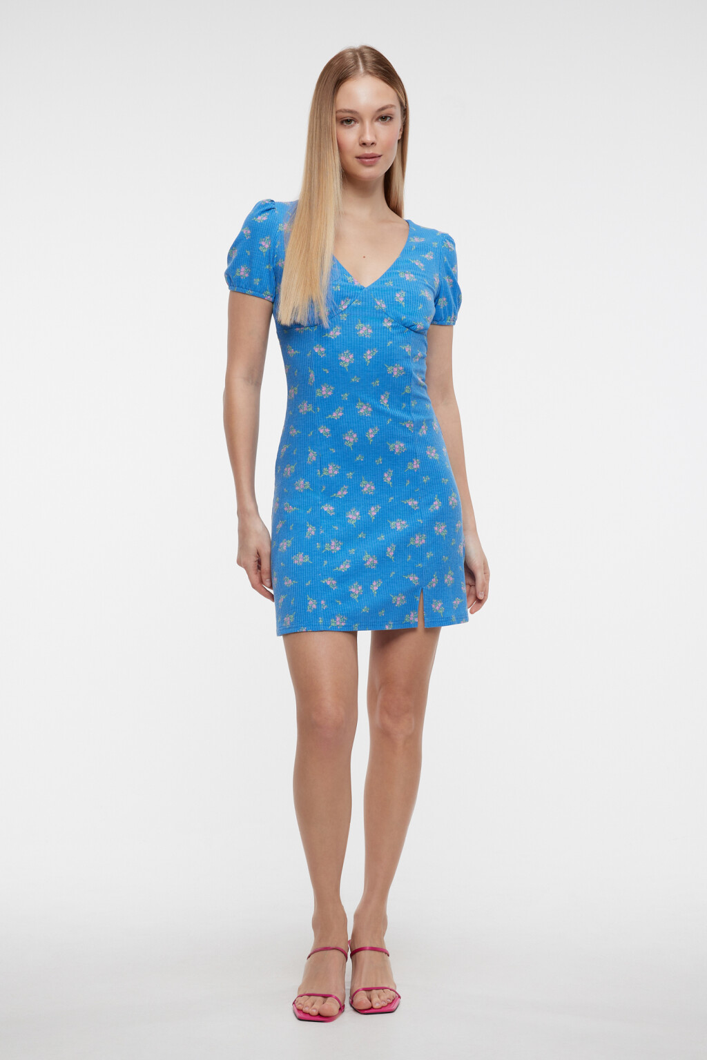 Платье мини приталенное с вырезом и шнуровкой на спине - цвет синий - 1