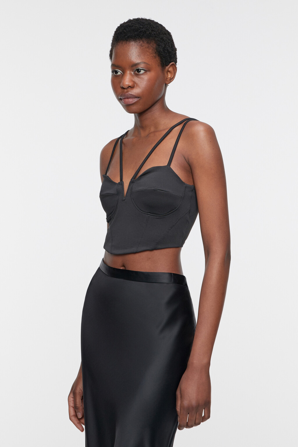 Топ-бюстье корсетный облегающий на тонких бретельках - цвет черный - 2