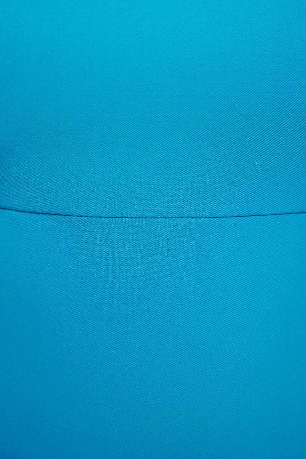 Платье мини приталенное с разрезом на бедре - цвет голубой - 5