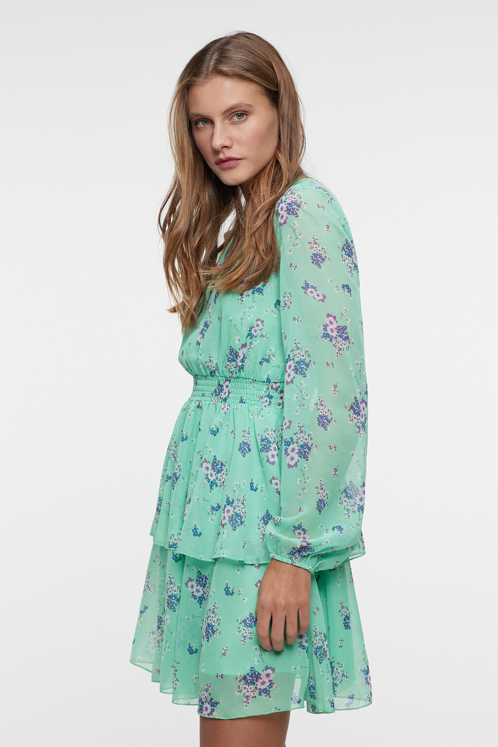 Платье мини шифоновое с вырезом-капелькой - цвет зеленый - 2