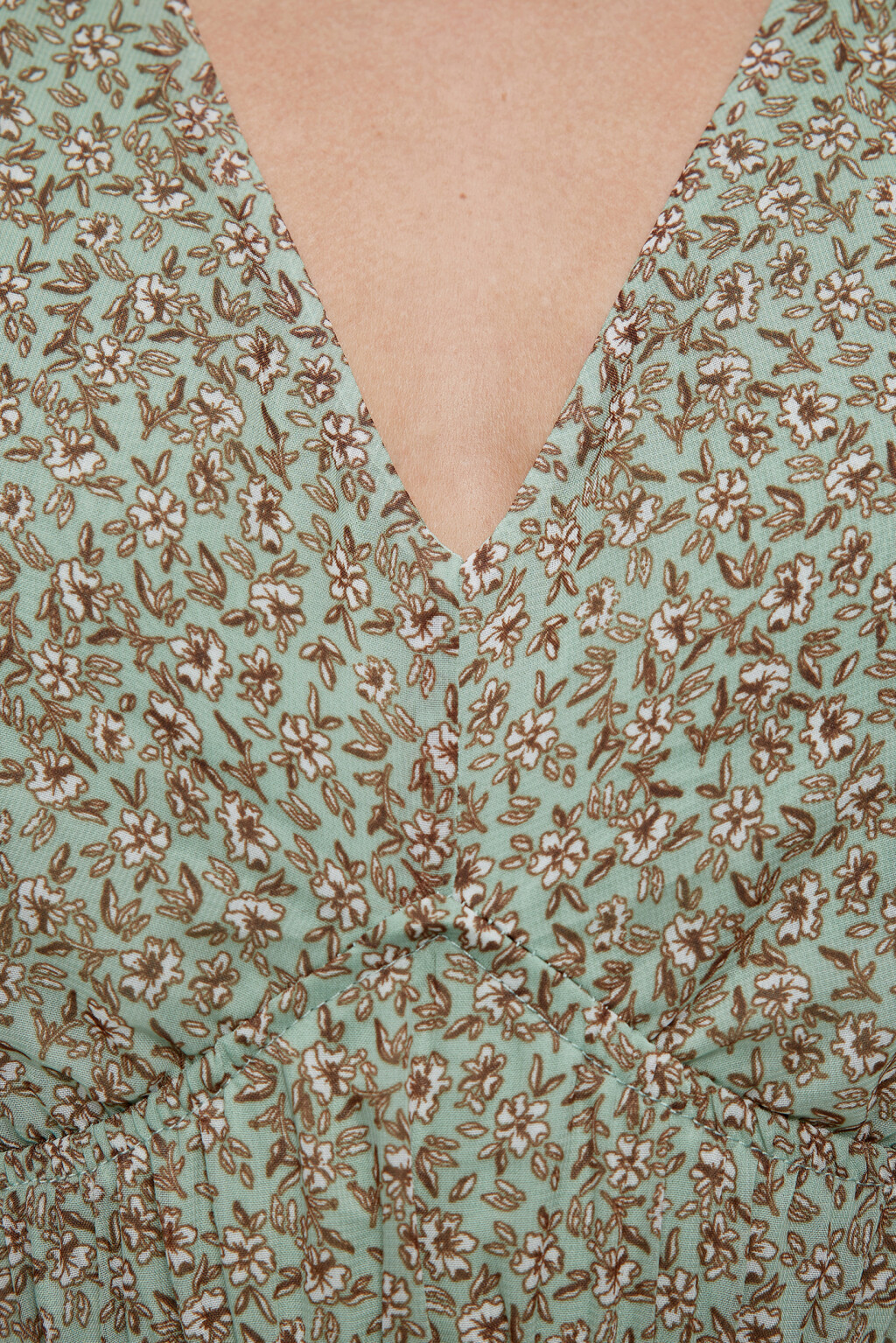 Платье миди шифоновое с V-вырезом и воланами - цвет зеленый - 6