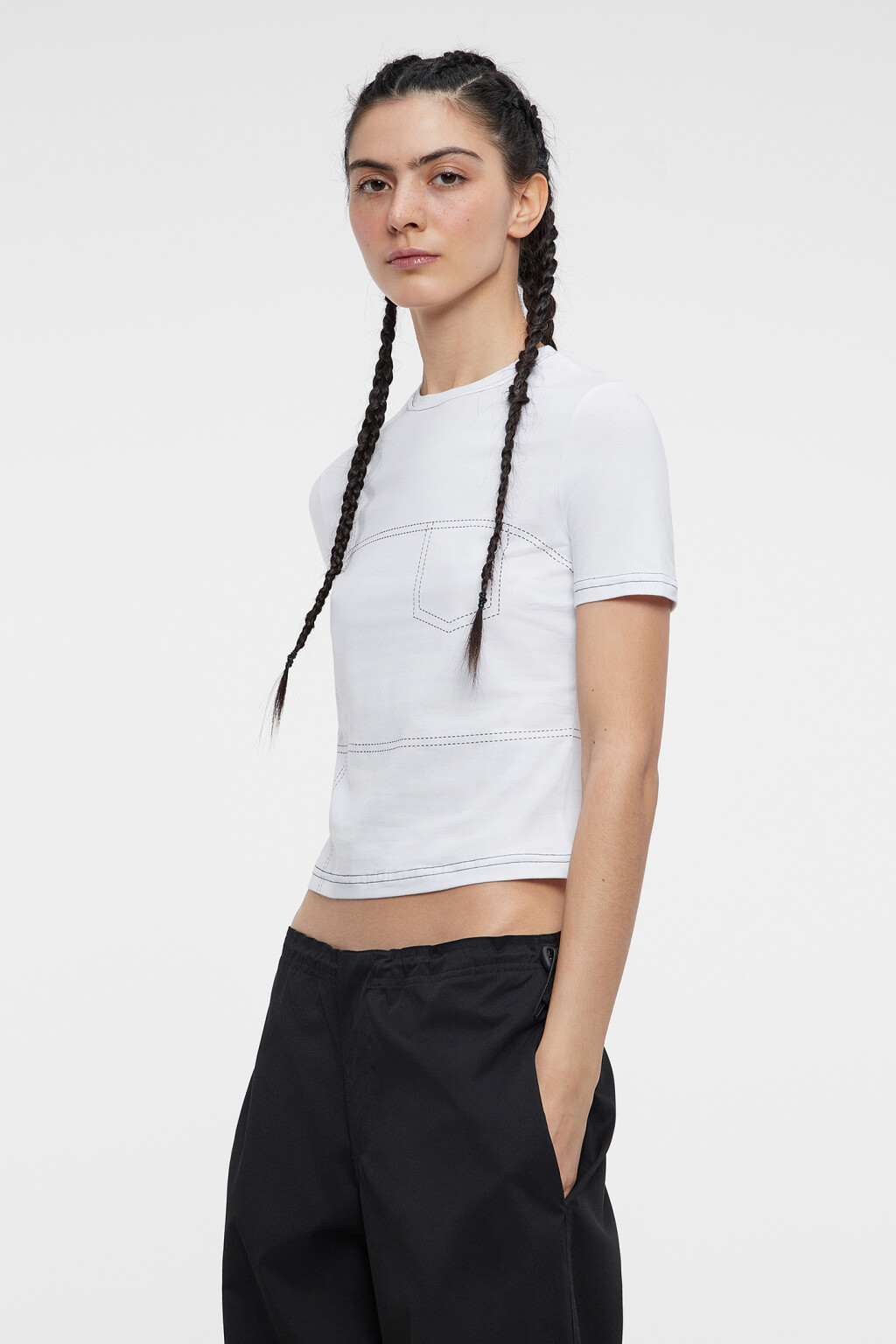 Футболка хлопковая облегающая с прострочкой - цвет белый - 2