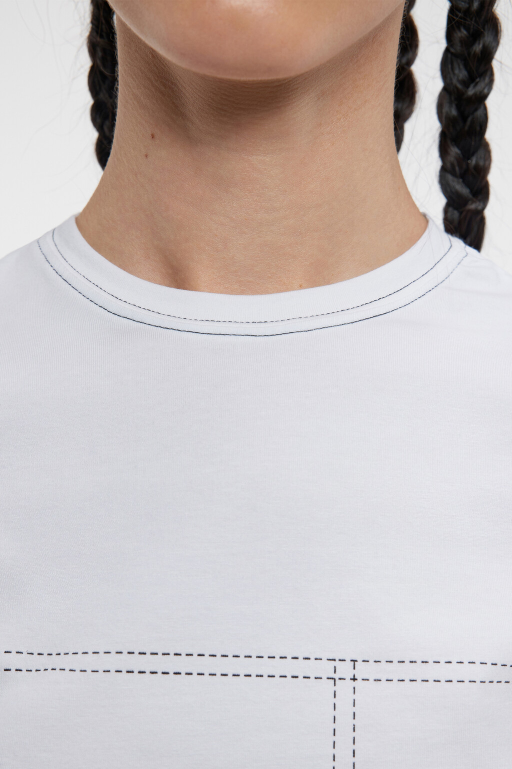 Футболка хлопковая облегающая с прострочкой - цвет белый - 5