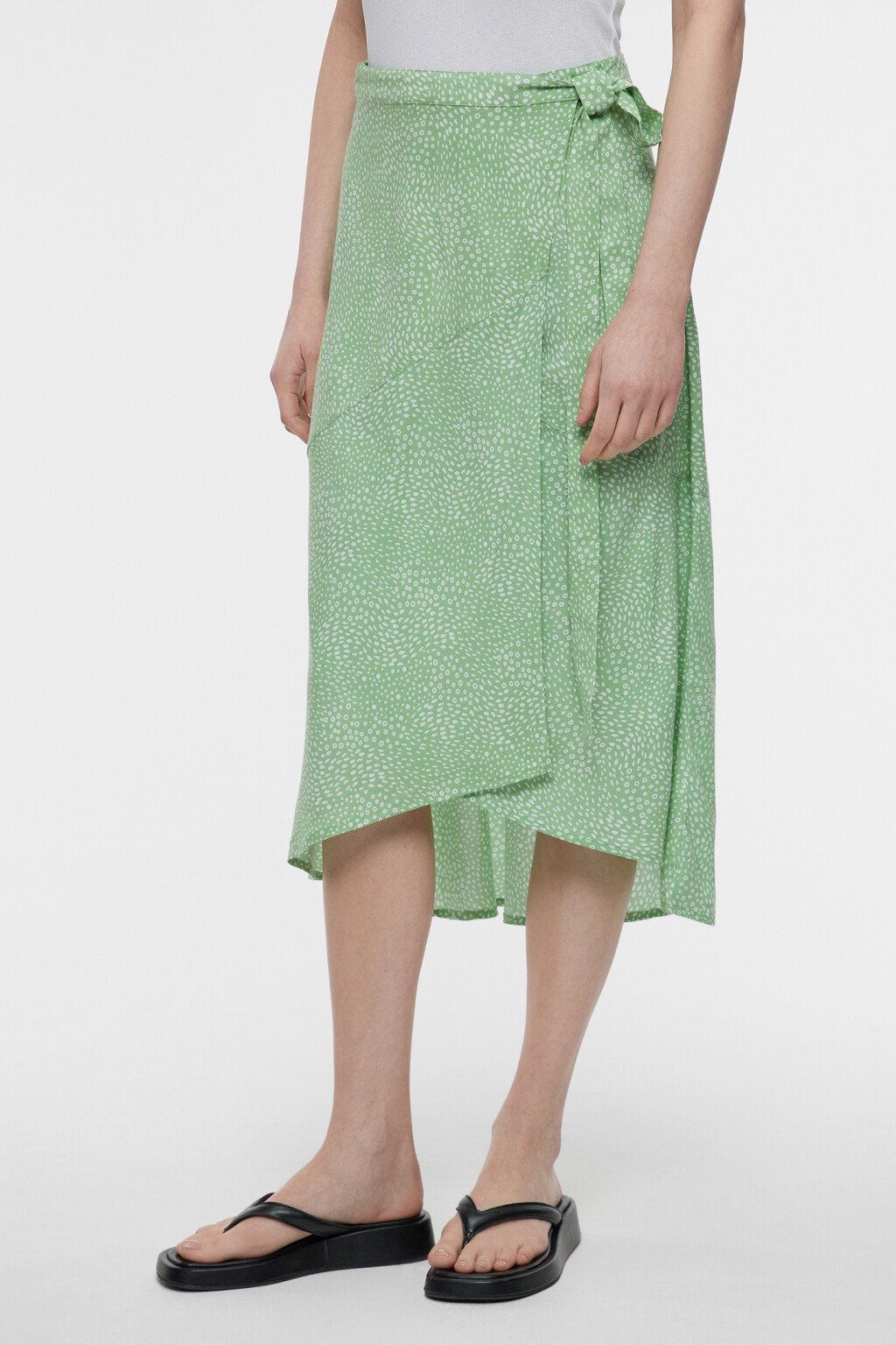 Юбка миди вискозная асимметричная с запахом и поясом - цвет зеленый - 2