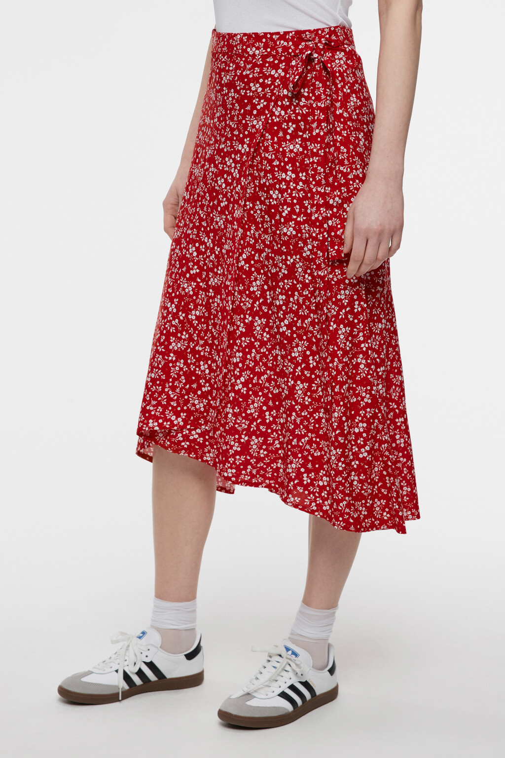 Юбка миди вискозная асимметричная с запахом и поясом - цвет красный - 2