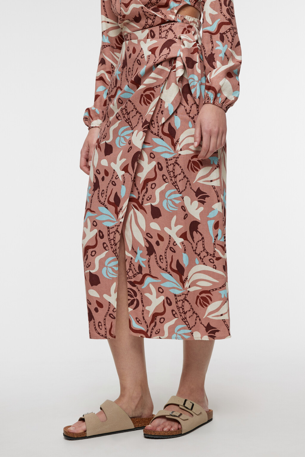 Юбка миди прямая льняная с запахом и поясом - цвет коричневый - 2