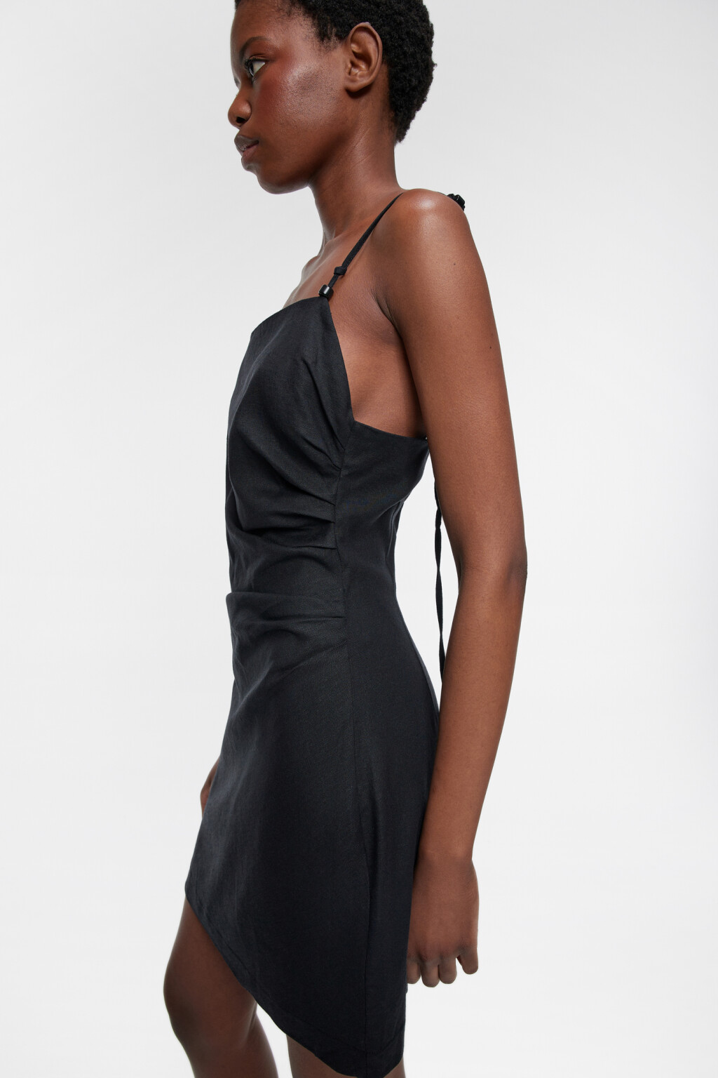 Сарафан льняной на тонких бретельках с бусинами - цвет черный - 9