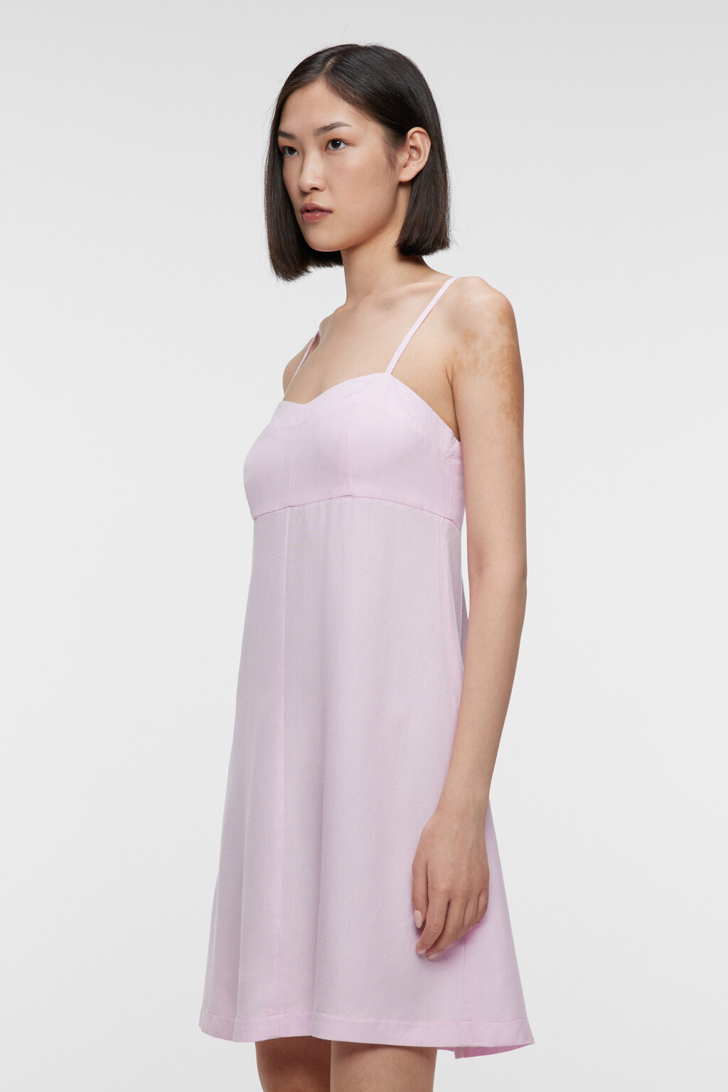 Платье мини льняное приталенное на тонких бретельках - цвет розовый - 2