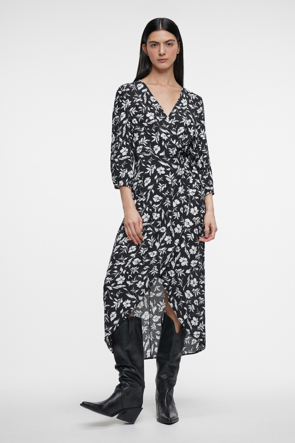 Платье миди вискозное с запахом и поясом - цвет черный - 1