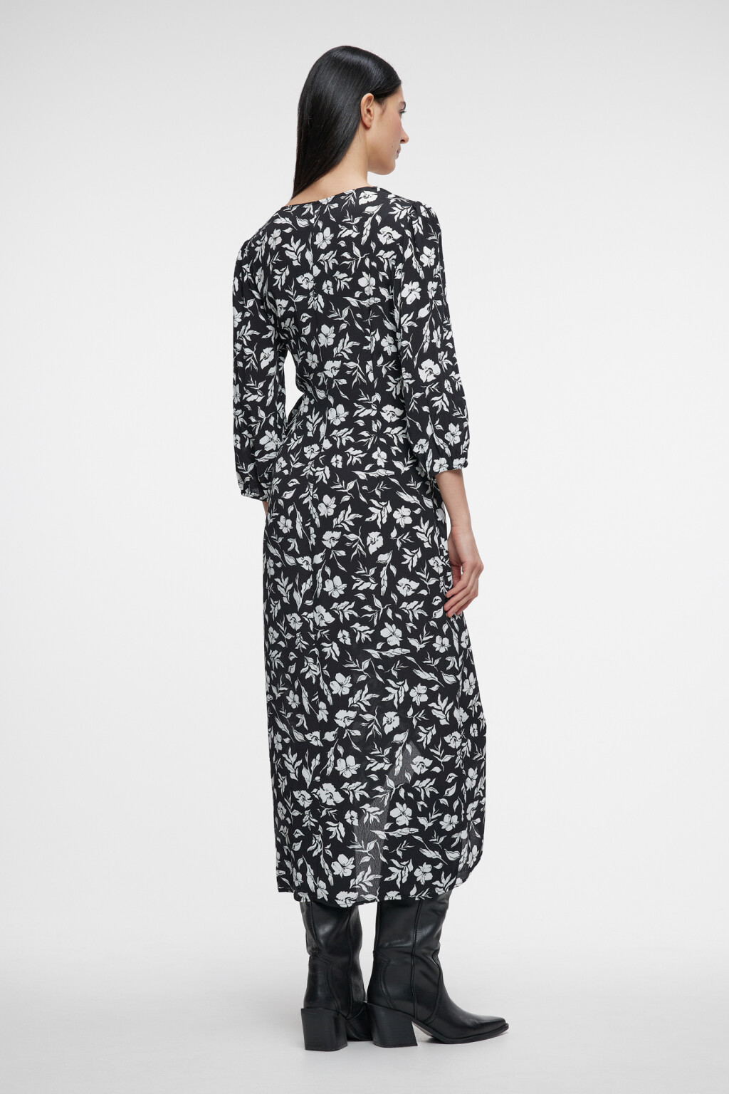 Платье миди вискозное с запахом и поясом - цвет черный - 3