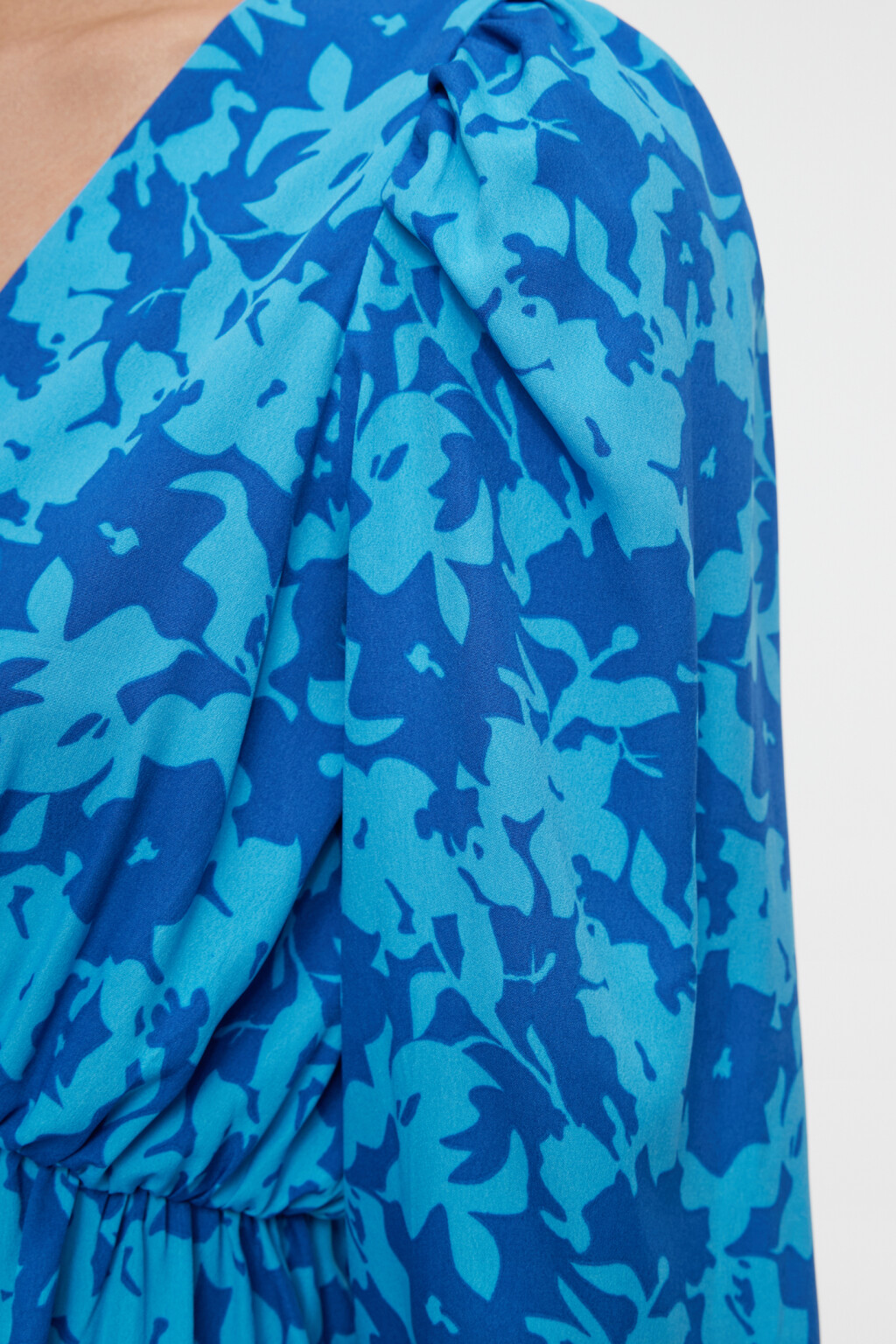 Платье миди приталенное с V-вырезом и завязками на спине - цвет синий - 3