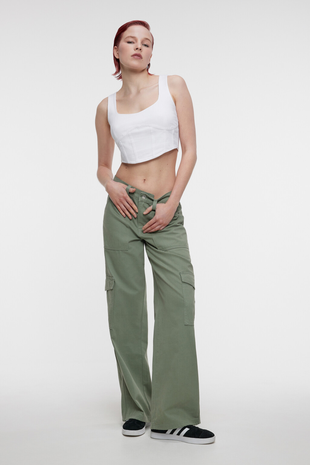 Топ-майка корсетный облегающий на широких бретелях - цвет белый - 2