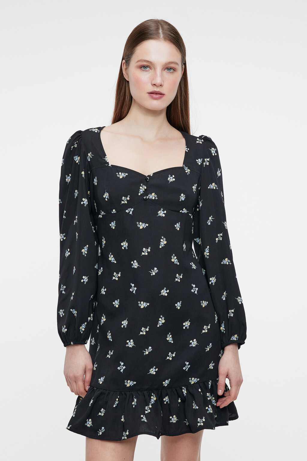 Платье мини приталенное с фигурным вырезом - цвет черный - 1