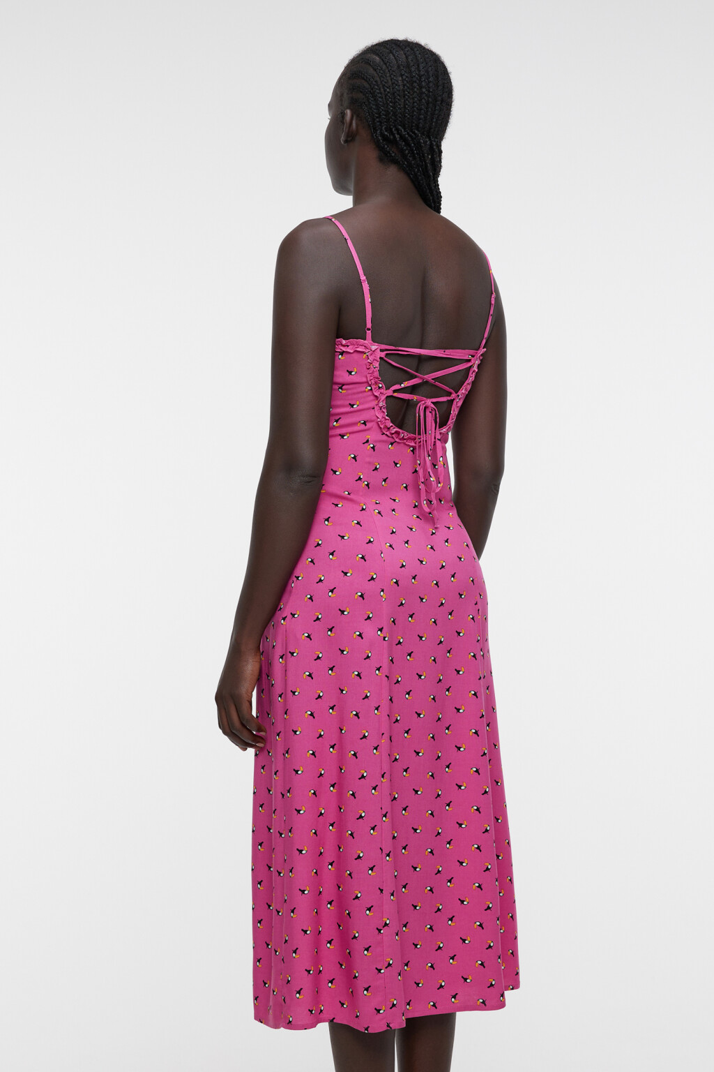 Сарафан миди вискозный с разрезом на бедре и оборками - цвет розовый - 3