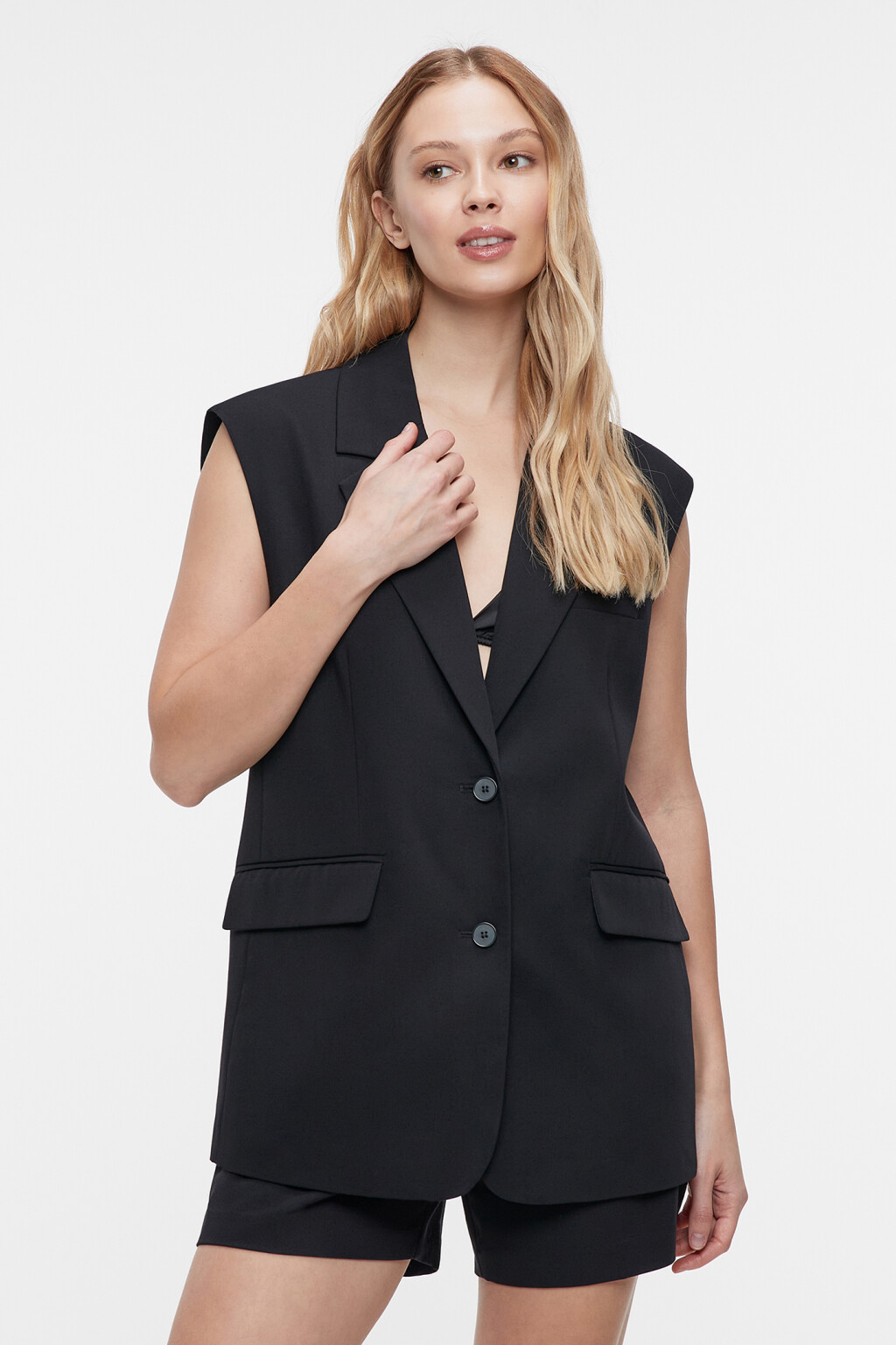 Жилет oversize удлиненный из костюмной ткани - цвет черный - 2