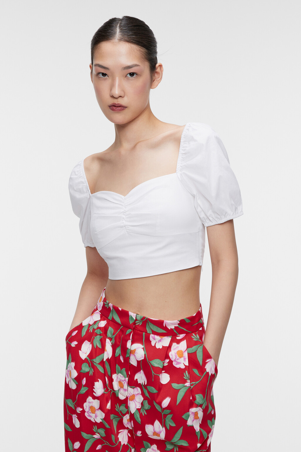 Блузка-топ хлопковая с открытой спиной и шнуровкой - цвет белый - 2