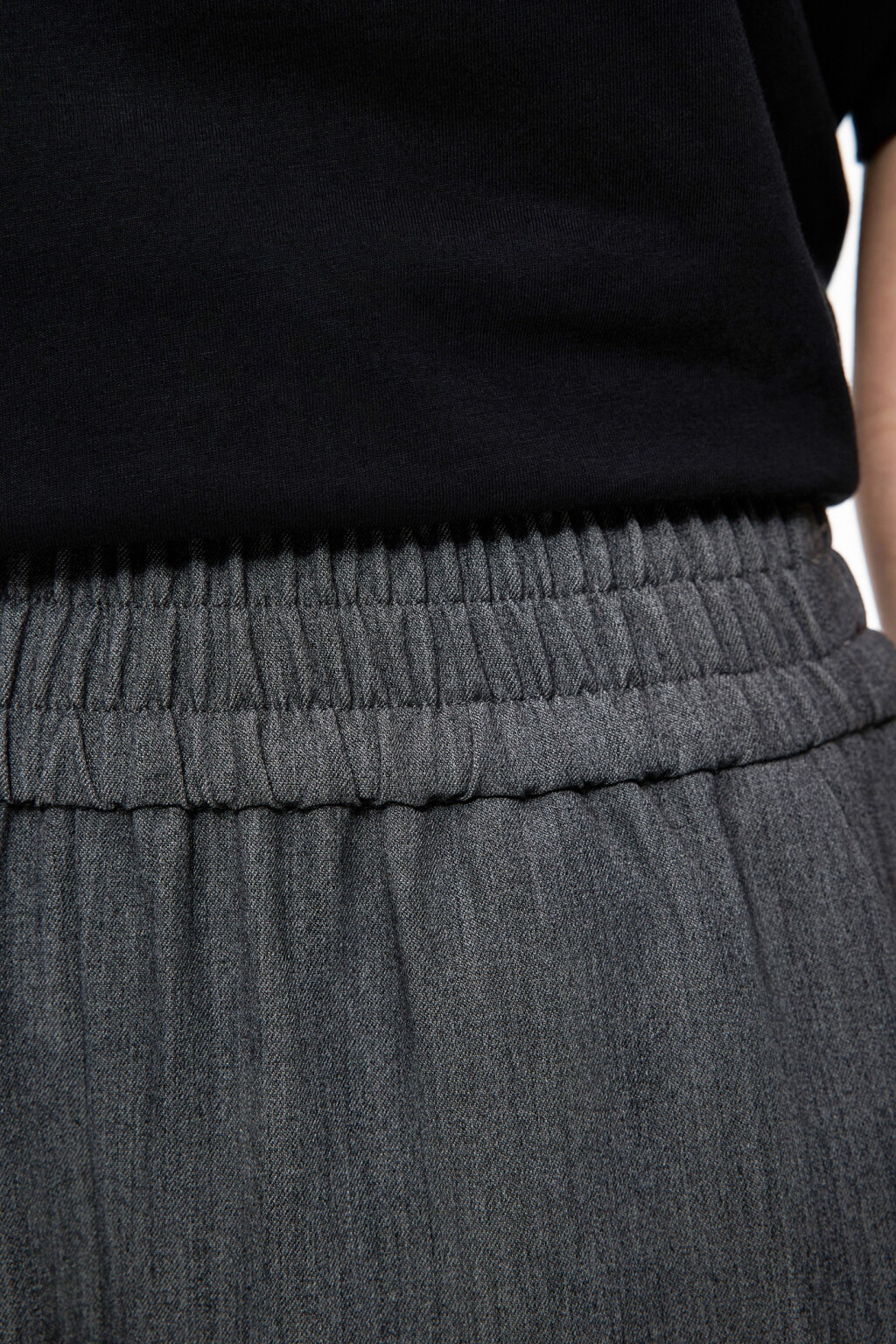 Брюки-палаццо костюмные с поясом на резинке - цвет серый - 5