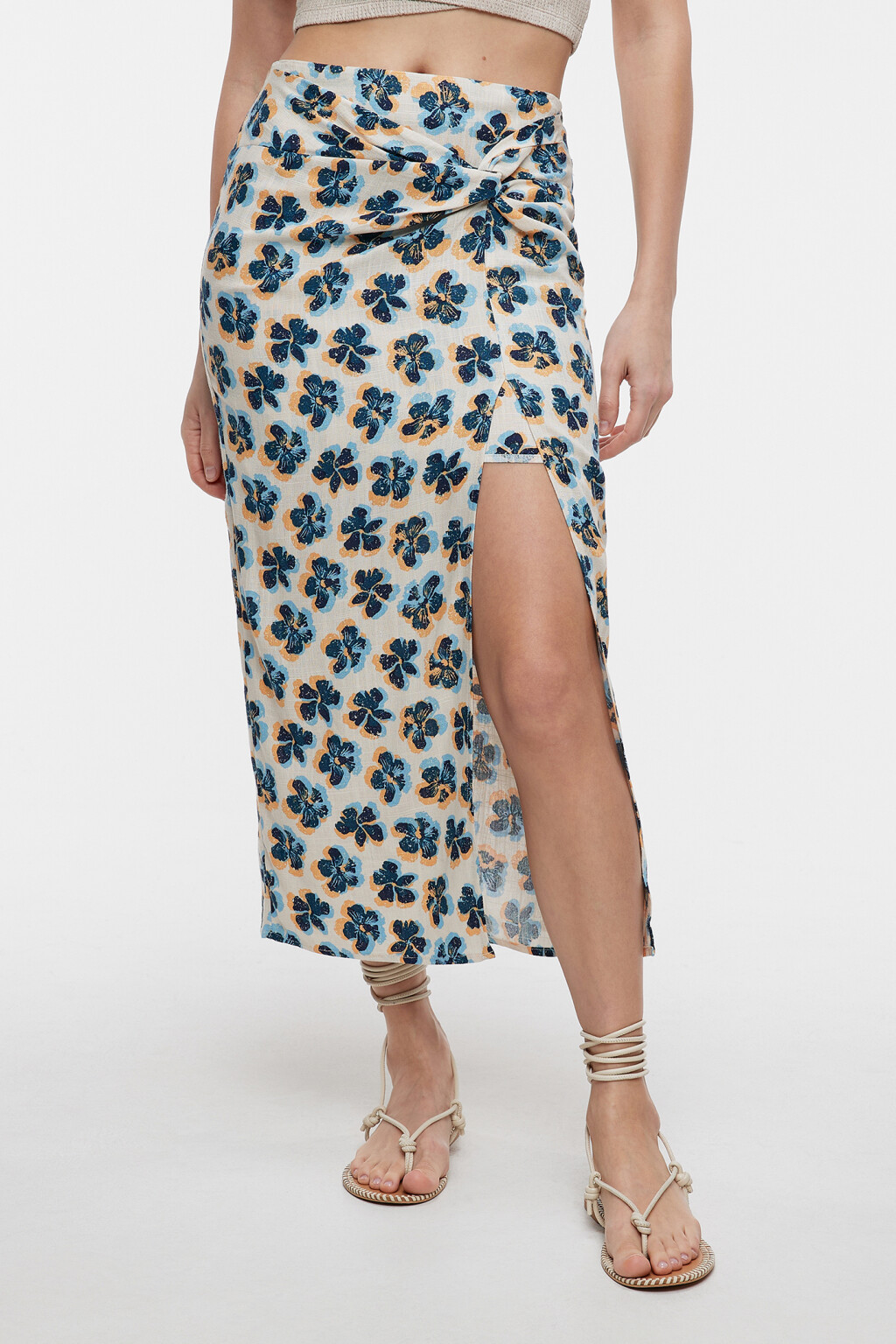 Юбка миди вискозная с разрезом и драпировкой - цвет мультиколор - 1