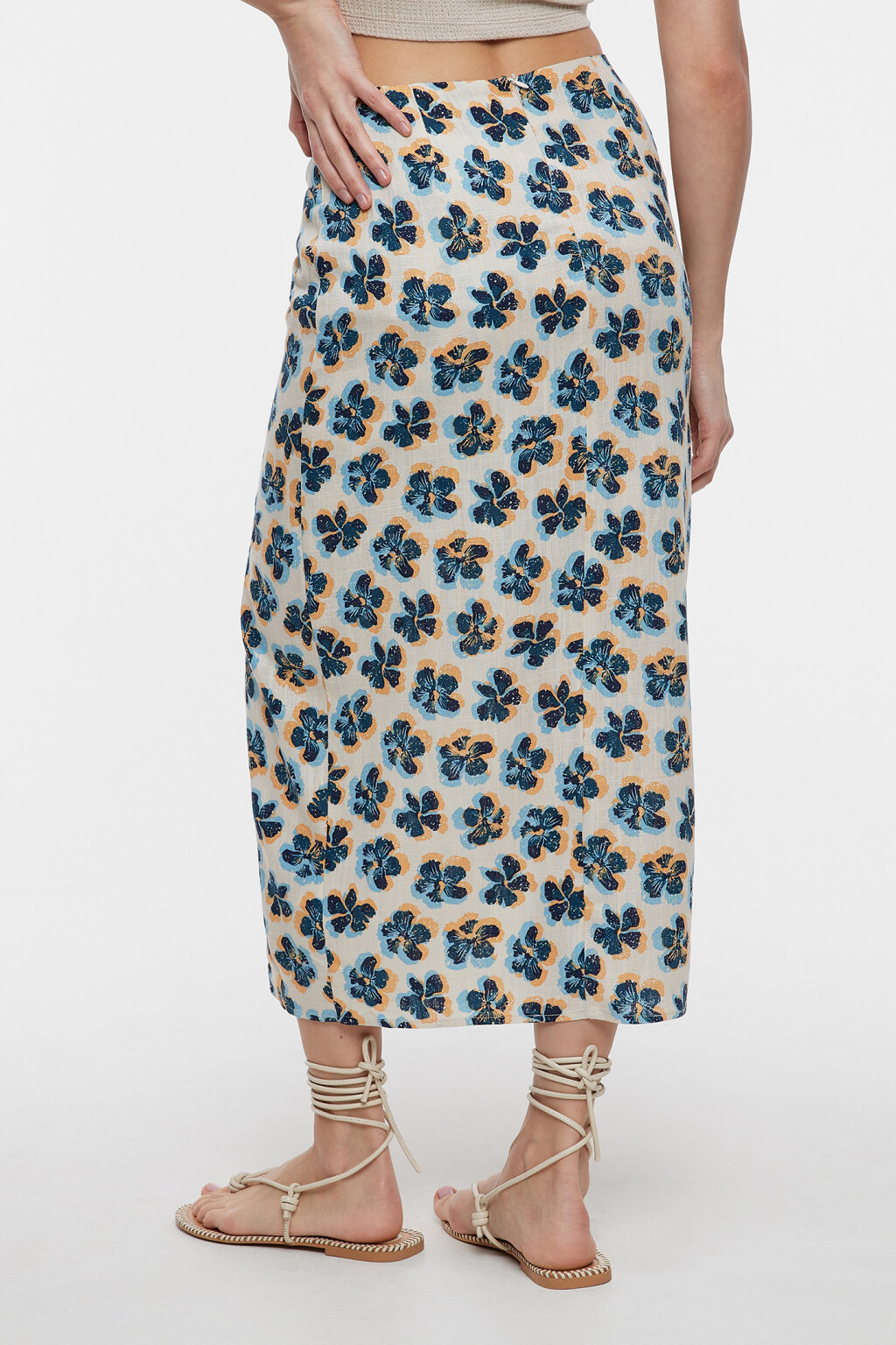 Юбка миди вискозная с разрезом и драпировкой - цвет мультиколор - 3