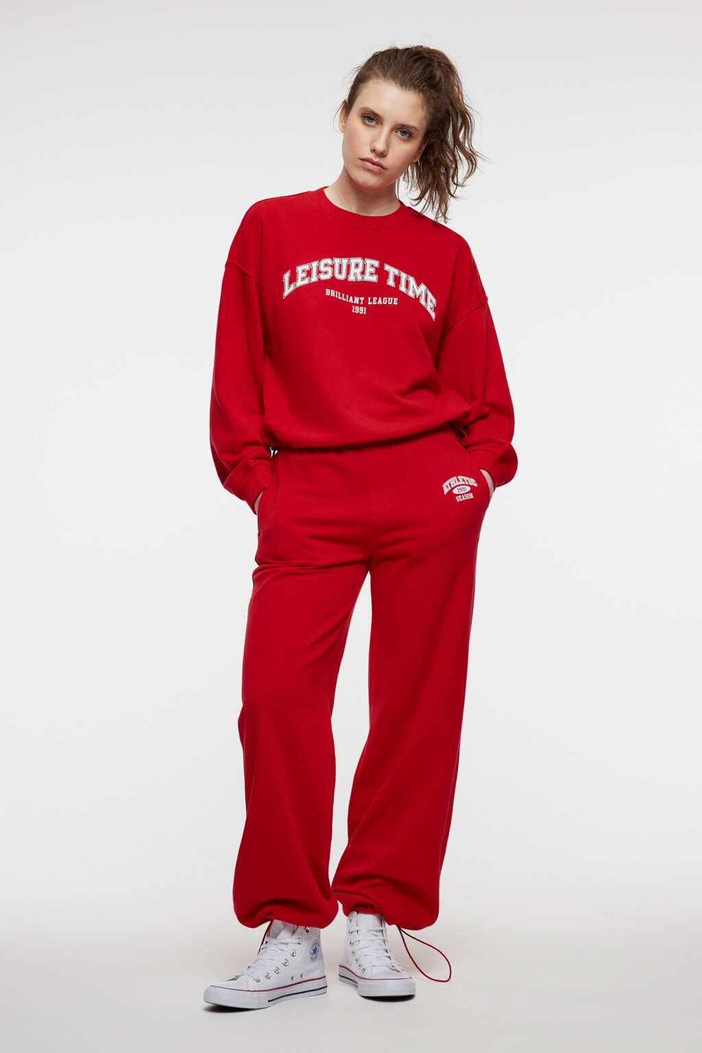 Свитшот oversize хлопковый с утяжками и стопперами - цвет красный - 4