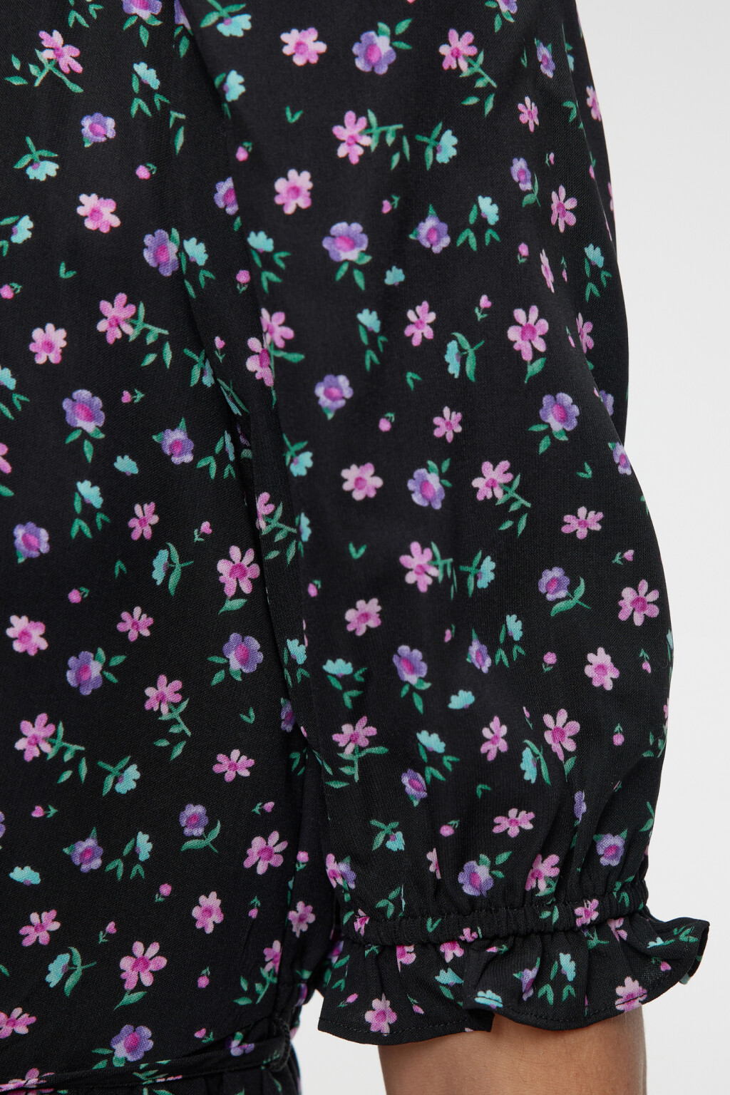 Платье миди приталенное с запахом и коротким рукавом - цвет черный - 13