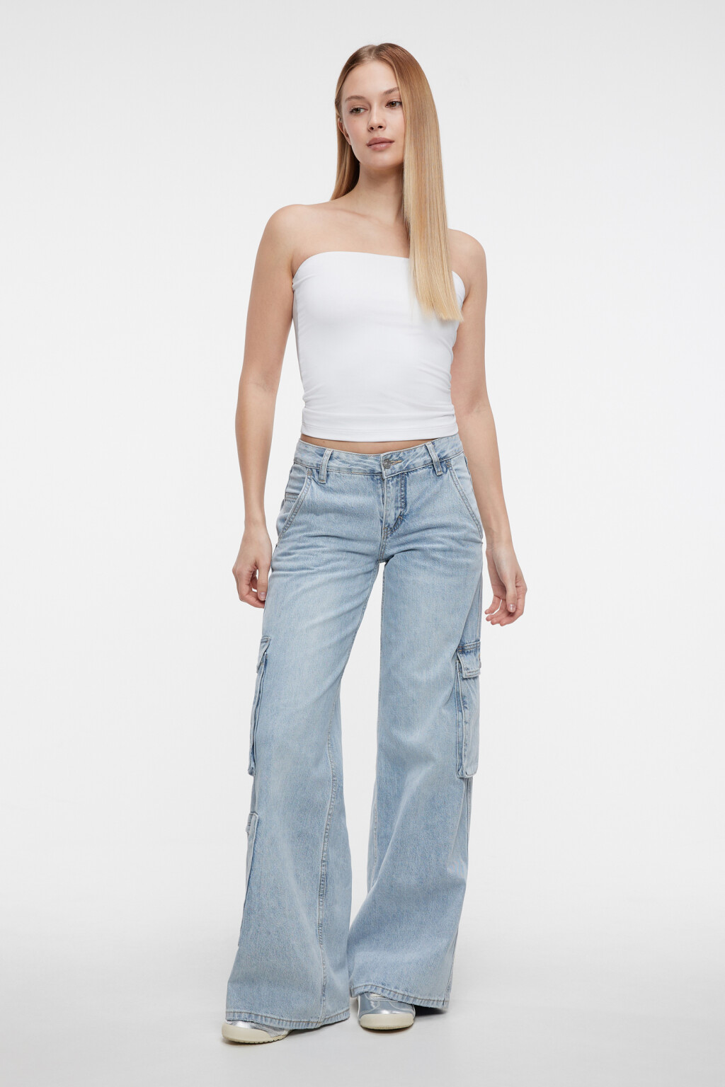 Топ-бандо облегающий с открытыми плечами - цвет белый - 4