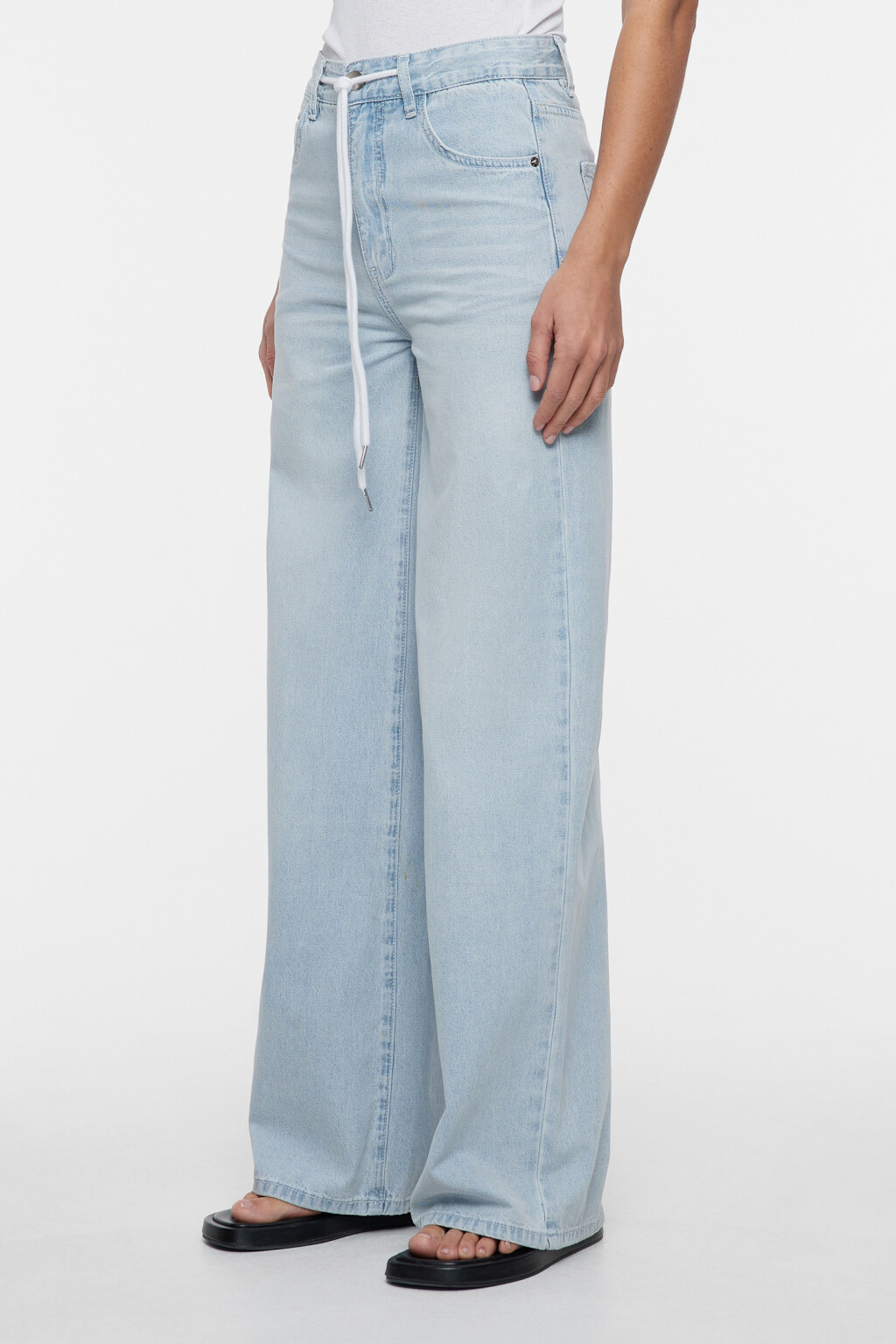 Джинсы wide leg широкие с поясом-шнурком в кулиске - цвет голубой - 2