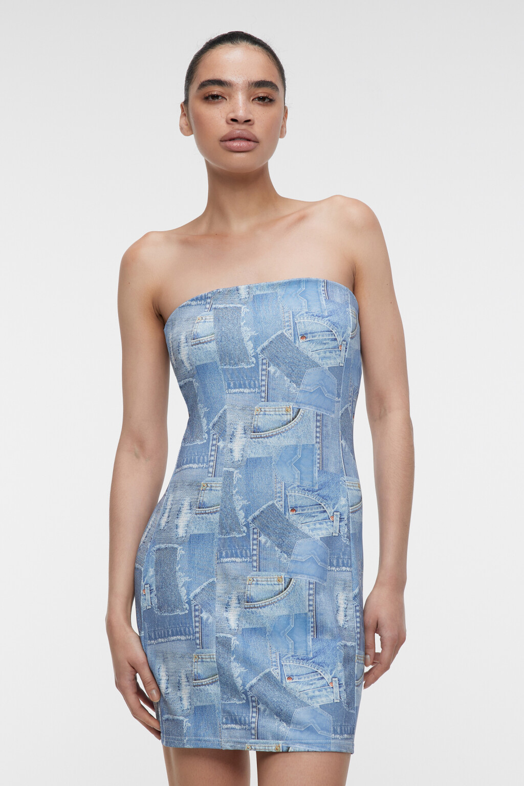 Платье-бандо мини облегающее без бретелей - цвет мультиколор - 2