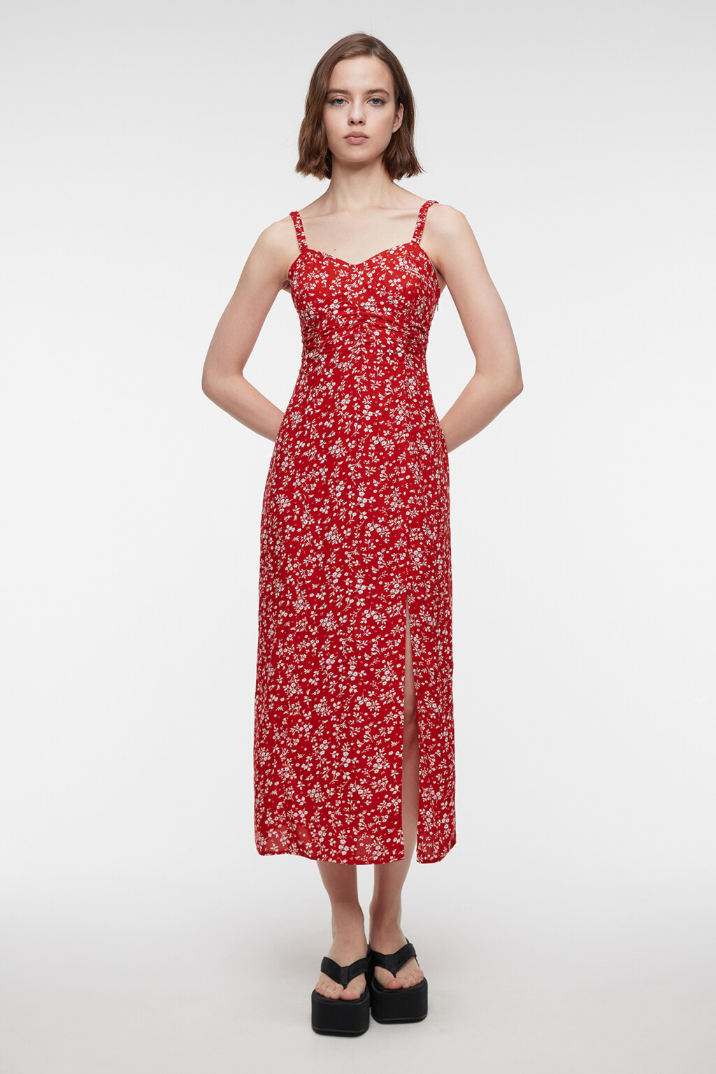 Сарафан миди вискозный с разрезом на бедре - цвет красный - 1