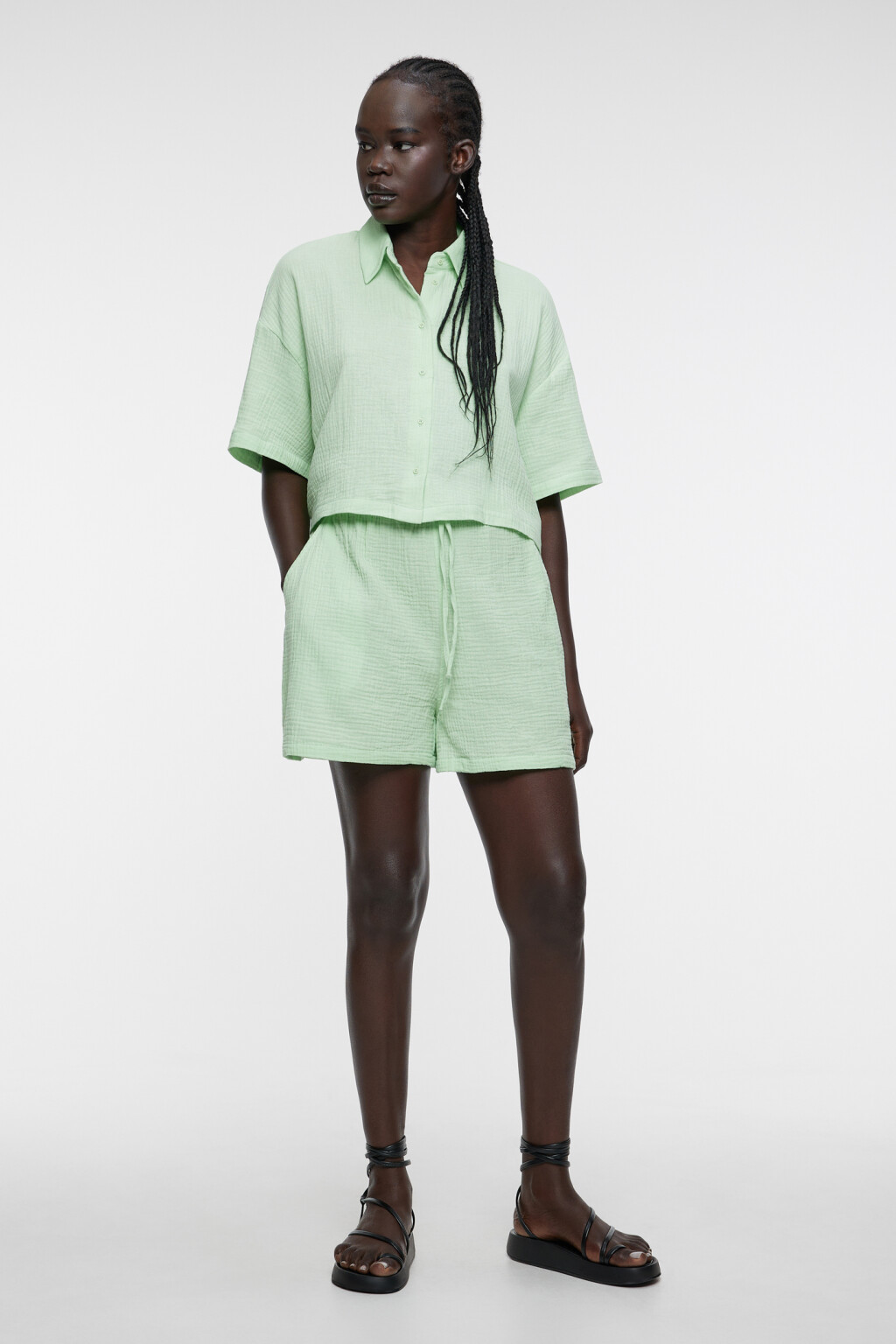 Блузка-рубашка хлопковая укороченная с коротким рукавом - цвет зеленый - 4
