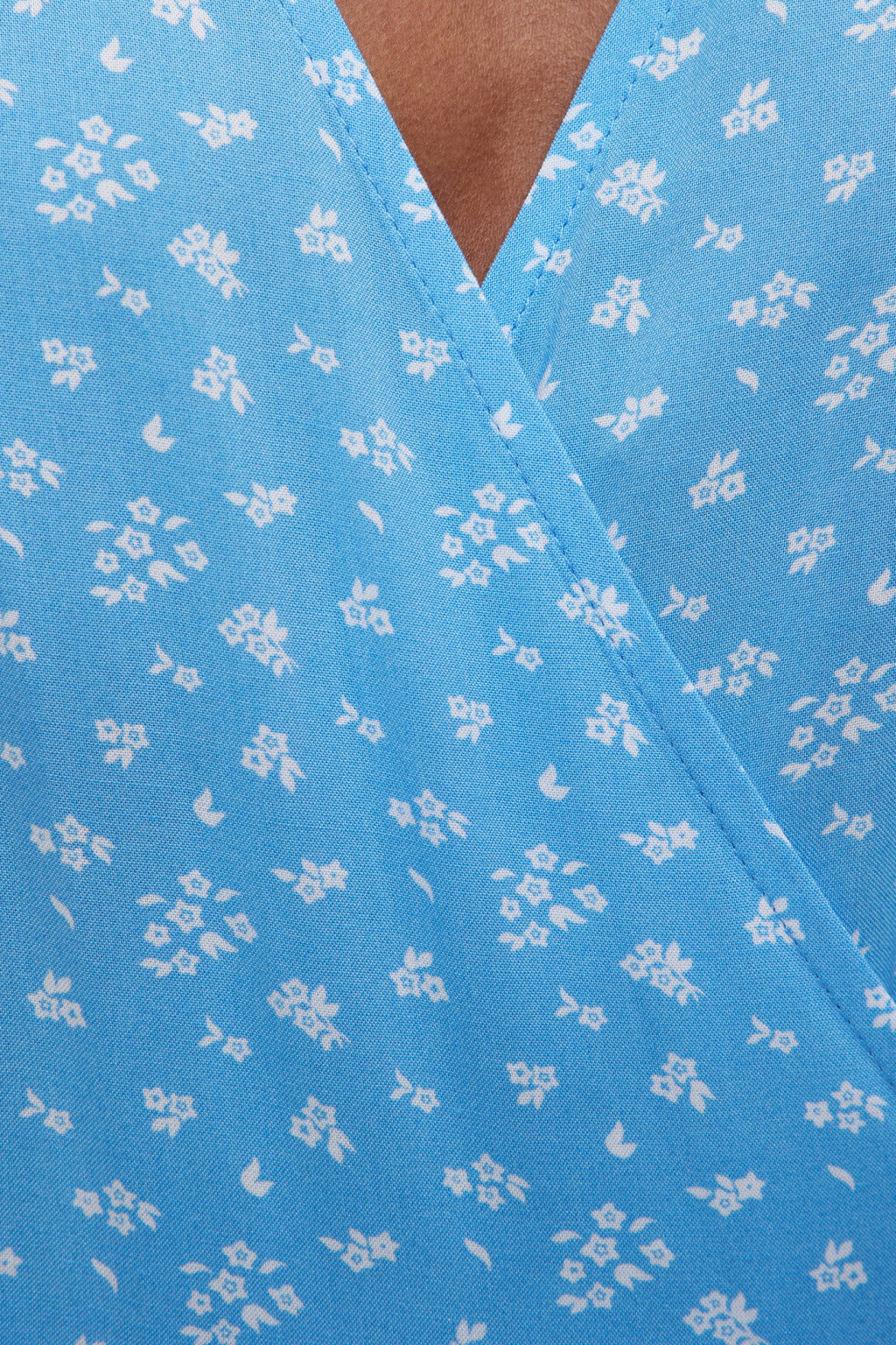 Платье миди вискозное на запах с поясом - цвет голубой - 6