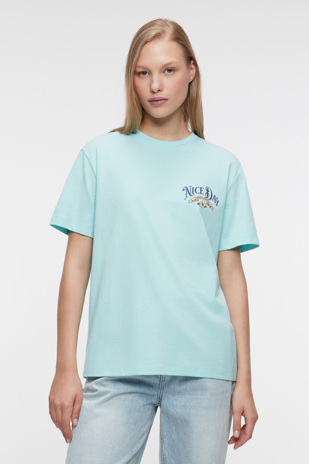 Футболка свободная хлопковая с принтом и надписями - цвет голубой - 3