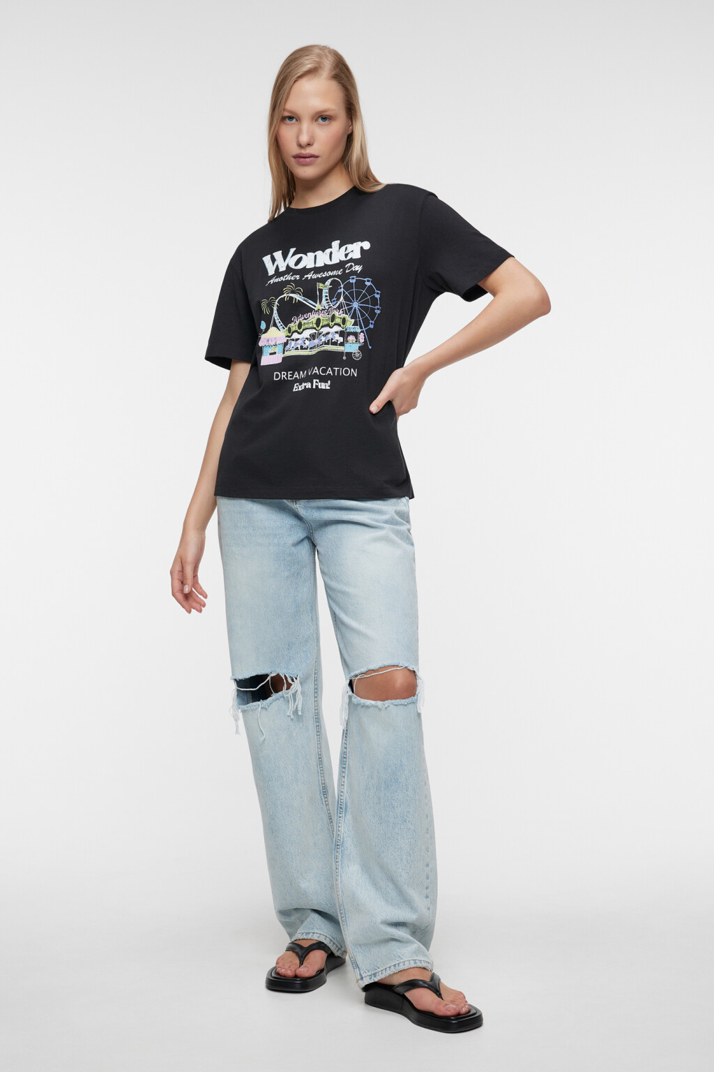 Футболка свободная хлопковая с принтом и надписями - цвет черный - 1