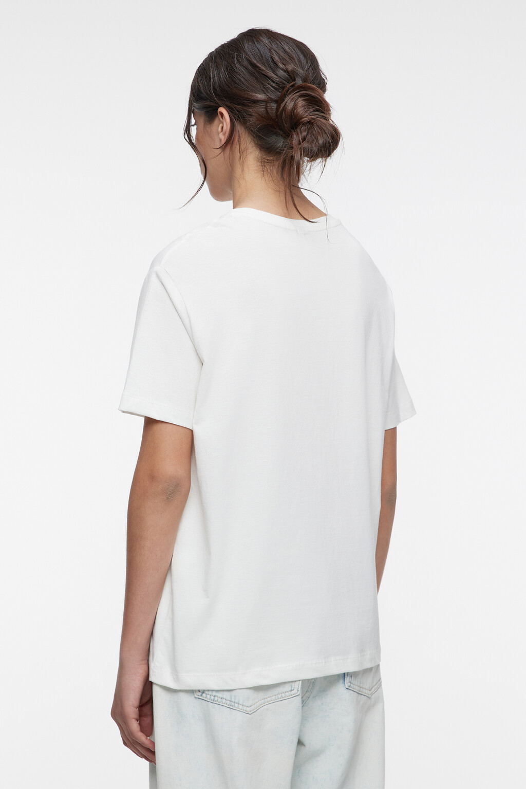 Футболка свободная хлопковая с принтом и надписями - цвет бежевый - 4