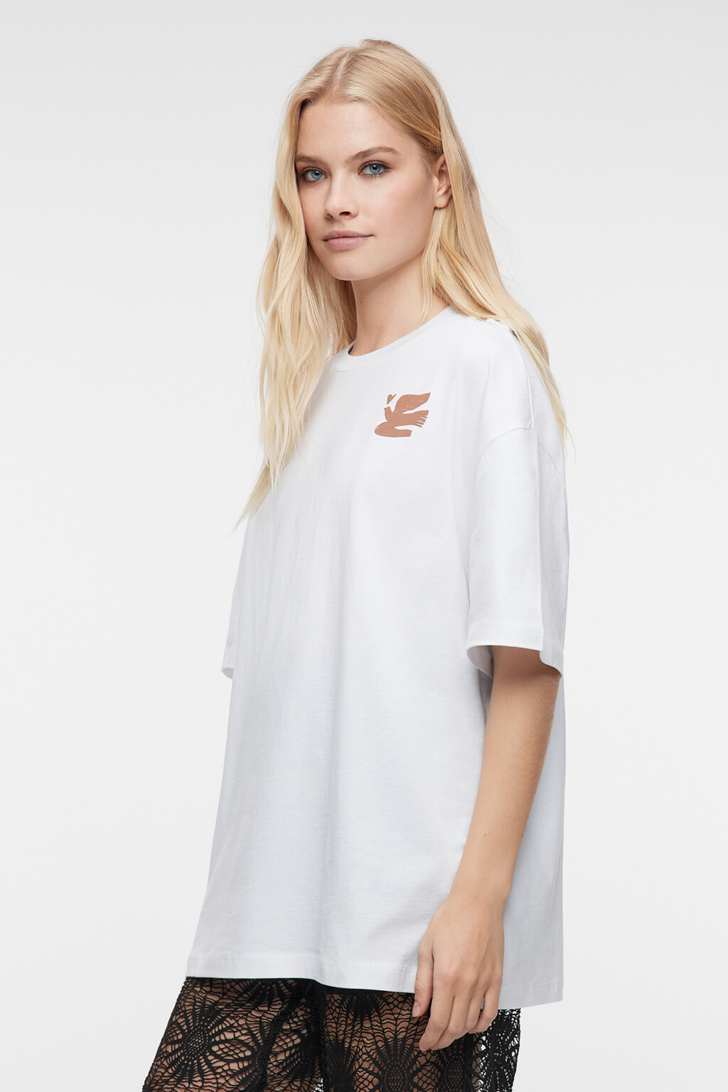 Футболка oversize хлопковая с принтом на спине - цвет белый - 2