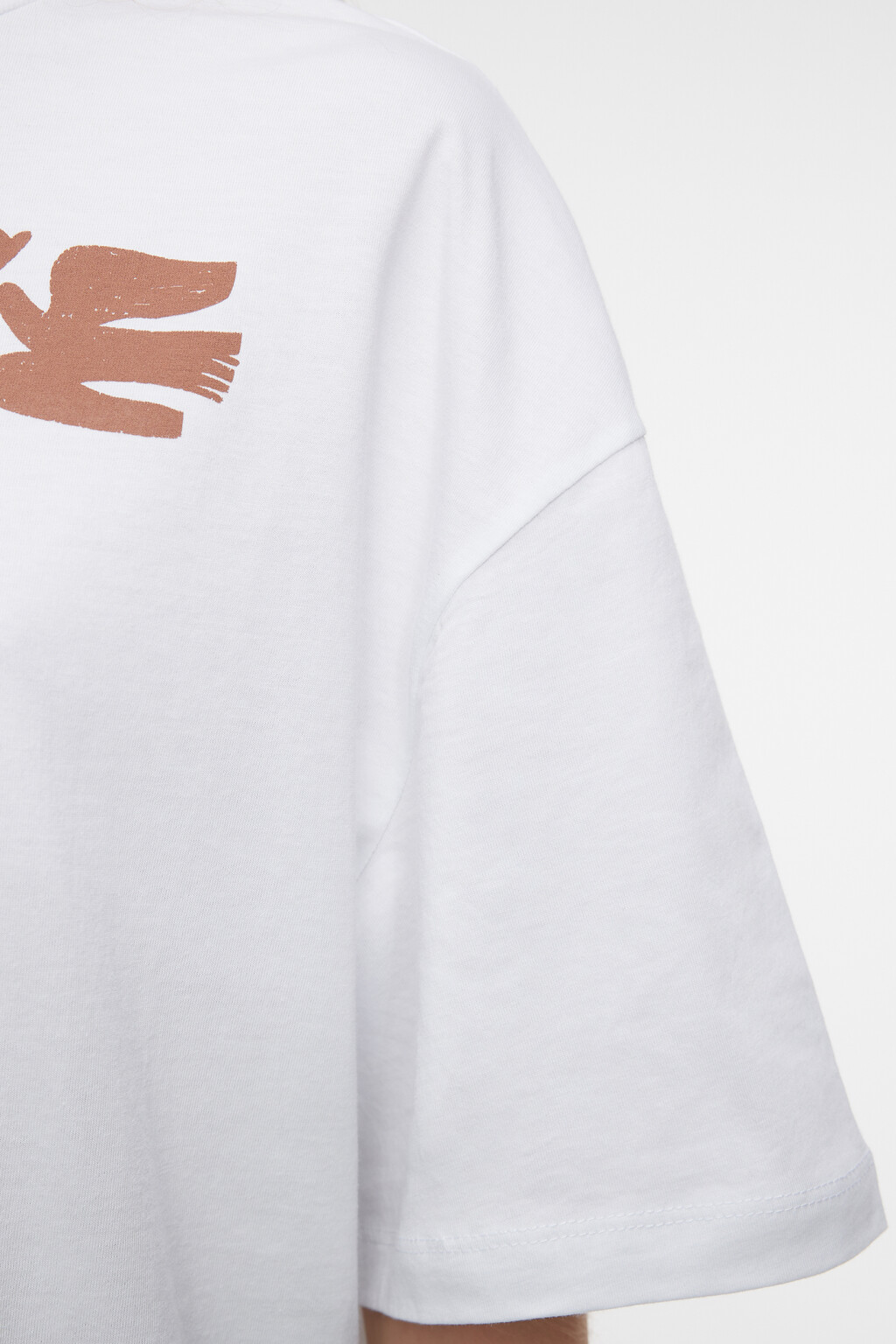 Футболка oversize хлопковая с принтом на спине - цвет белый - 6