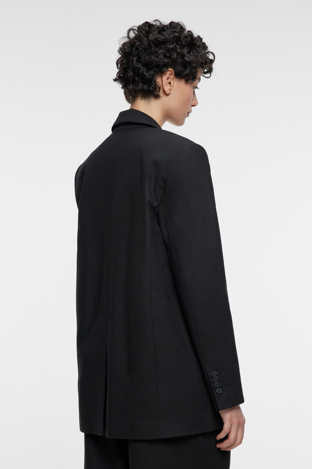 Пиджак прямой однобортный из льняной ткани - цвет черный - 4