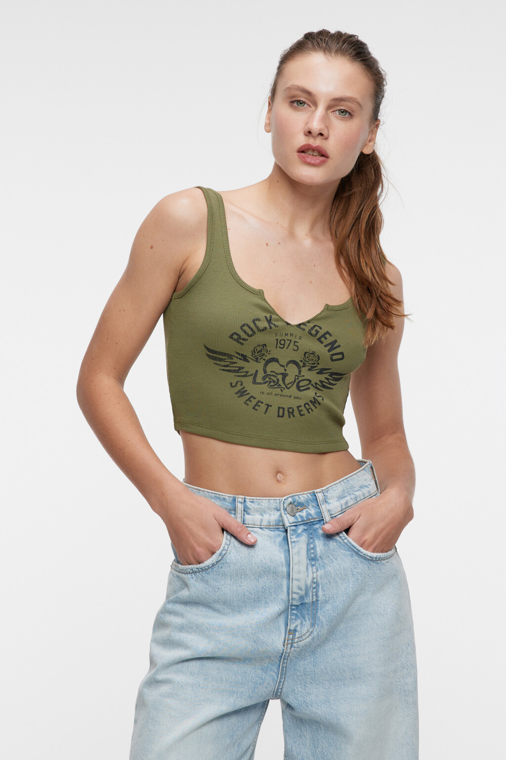 Топ-майка хлопковый с разрезом на груди и принтом - цвет зеленый - 2