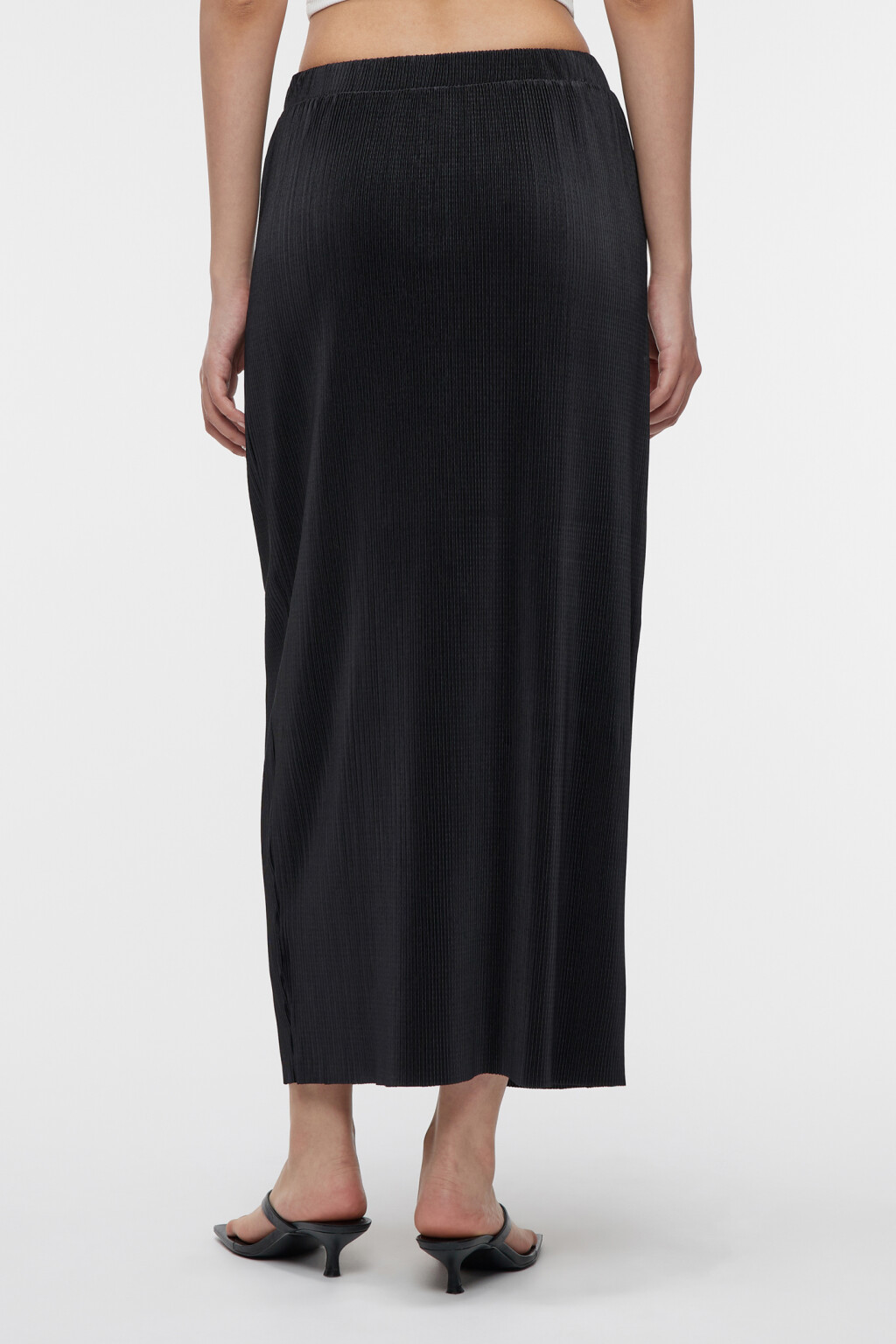 Юбка-чулок макси прямая с плиссированной фактурой - цвет черный - 3