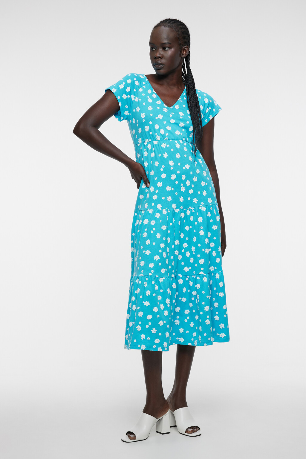 Платье миди хлопковое с рукавами-крылышками - цвет голубой - 4