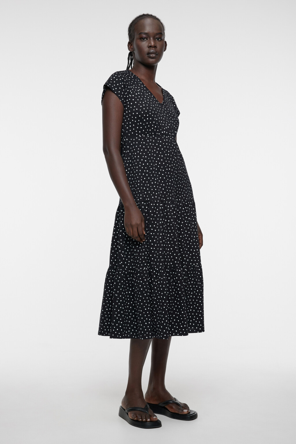 Платье миди хлопковое с рукавами-крылышками - цвет черный - 2