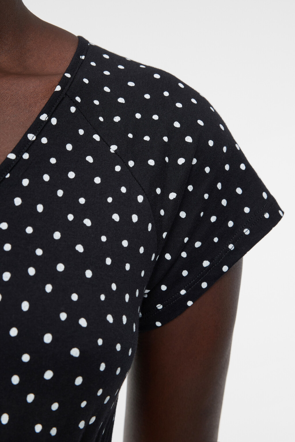 Платье миди хлопковое с рукавами-крылышками - цвет черный - 5