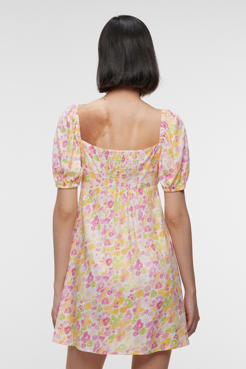 Платье baby-doll приталенное вискозное с вырезом-каре - цвет мультиколор - 3