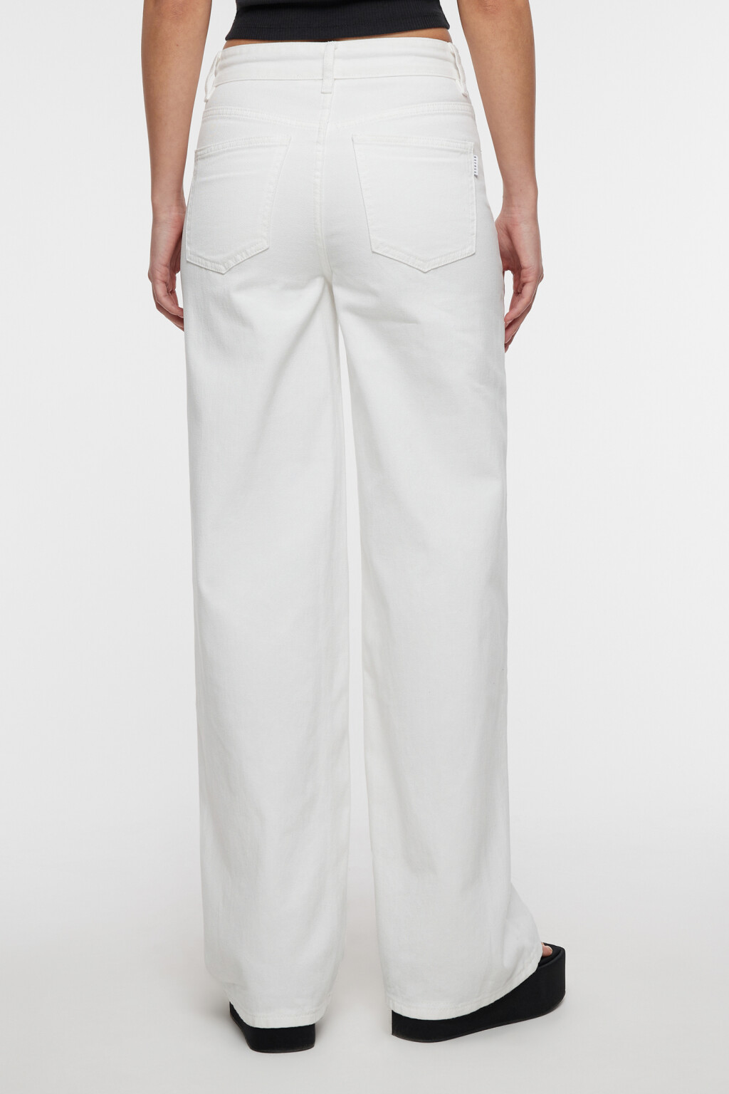 Джинсы wide leg широкие с поясом-шнурком в кулиске - цвет белый - 3