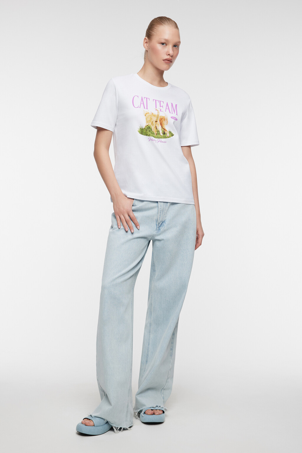 Футболка прямая хлопковая с милым принтом - цвет белый - 4