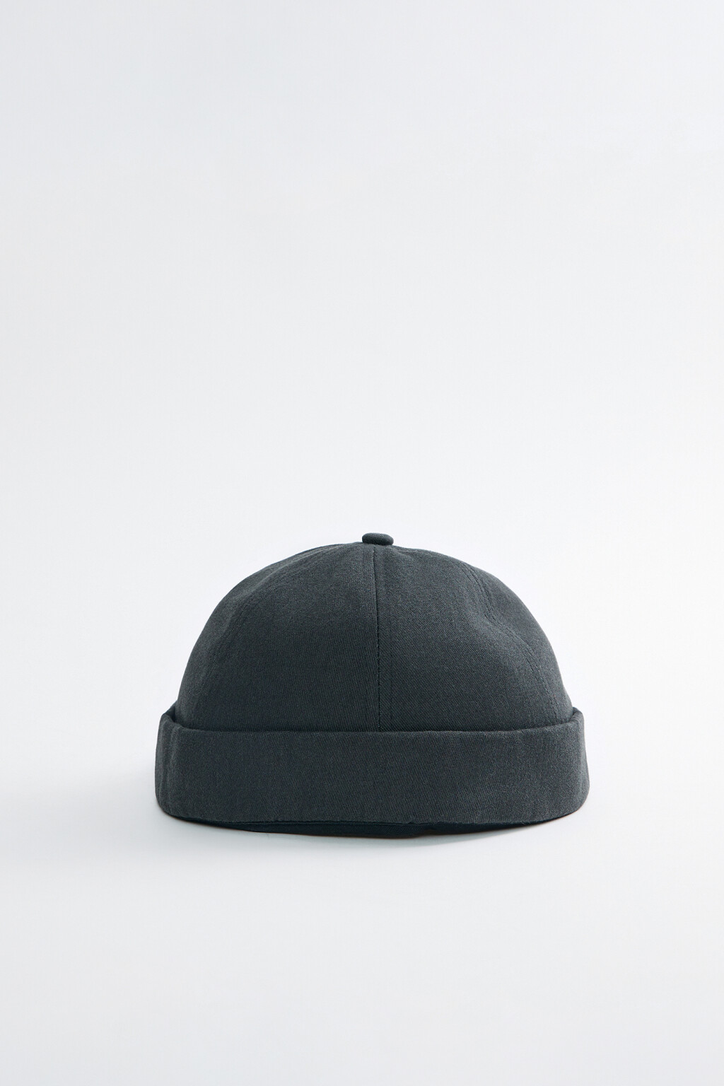 Шапка бини короткая с отворотом до ушей - цвет черный - 1