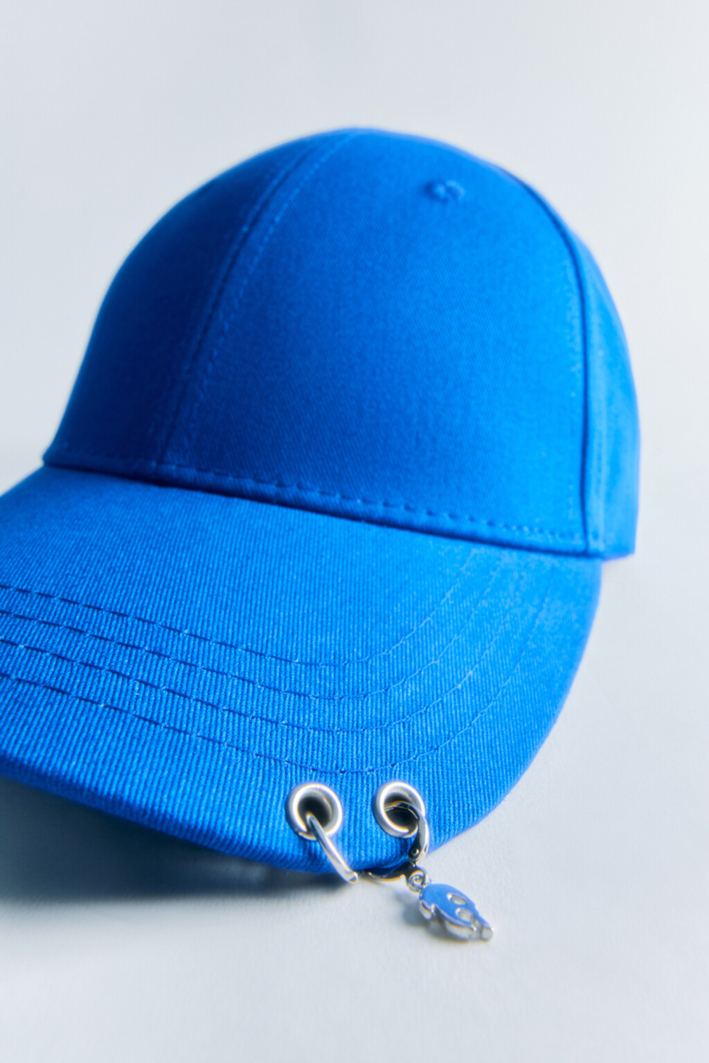Бейсболка хлопковая с металлическими кольцами - цвет синий - 1